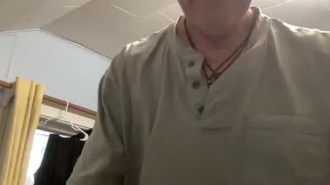 Snapshot of dudeinnh chatting on 11/08/25, 09:13 Steve online show from 11/08/25, 09:13