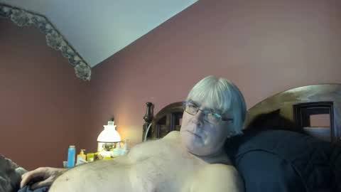 Doug online show from 10/28/25, 02:37