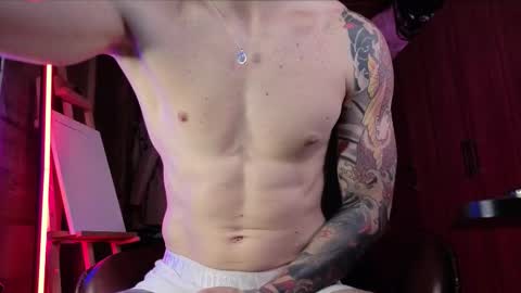 Snapshot of duke_j chatting on 03/18/26, 11:13 DUKE J online show from 03/18/26, 11:13