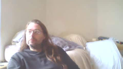 chris online show from 11/09/25, 02:37