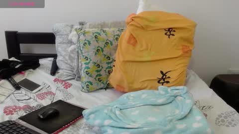 Snapshot of dulce1791 chatting on 12/10/24, 01:22 dulce1791 online show from 12/10/24, 01:22