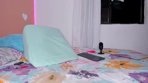 Miah smith online show from 02/03/26, 02:10