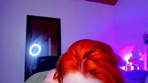 Snapshot of dulce_charlottee chatting on 01/22/25, 11:10 DULCE online show from 01/22/25, 11:10