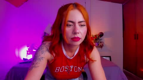 Snapshot of dulce_charlottee chatting on 02/06/25, 07:51 DULCE online show from 02/06/25, 07:51