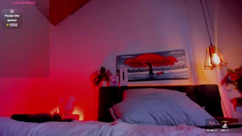 Snapshot of dulce_charlottee chatting on 02/10/25, 11:34 DULCE online show from 02/10/25, 11:34