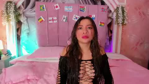 Snapshot of dulce_girls chatting on 06/20/26, 11:57 Dulce online show from 06/20/26, 11:57