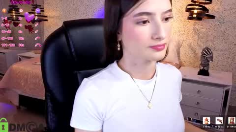 dulce_isabel_ online show from 02/12/26, 03:12