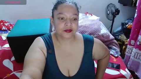 dulce online show from 10/16/25, 02:07