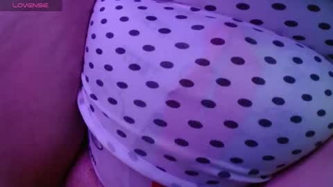 dulce online show from 11/06/25, 12:50