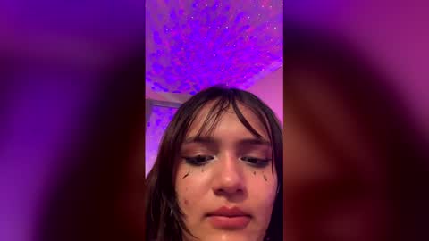 Dulce online show from 12/21/25, 08:32