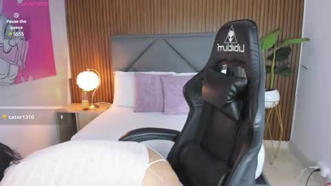 N A T Y online show from 01/31/25, 09:05