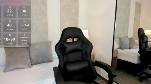 N A T Y online show from 09/18/25, 02:13