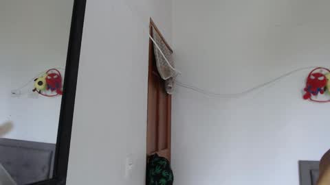 Snapshot of dulce_noir_ chatting on 10/03/25, 06:38 Dulce Noir online show from 10/03/25, 06:38