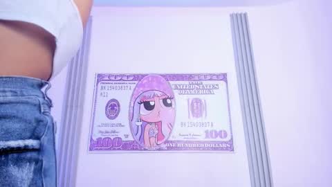 dulce_quintana online show from 09/17/25, 12:07