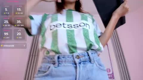 dulce_quintana online show from 11/13/25, 12:15