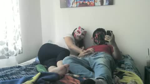 dulcebombon224 online show from 09/19/25, 11:49