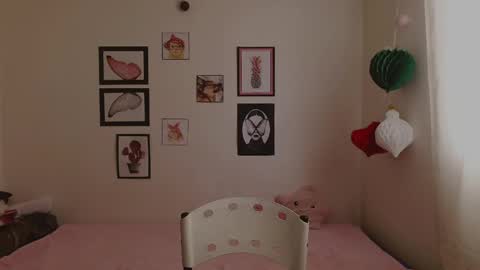 Dulce online show from 05/05/26, 03:42