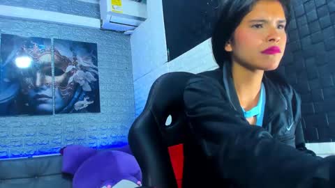 dulcemystery online show from 10/07/25, 03:20