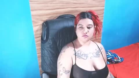 Snapshot of dulcesdemaria chatting on 01/24/25, 04:05 dulcesdemaria online show from 01/24/25, 04:05