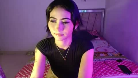 dulcesexy18 online show from 06/24/26, 11:15