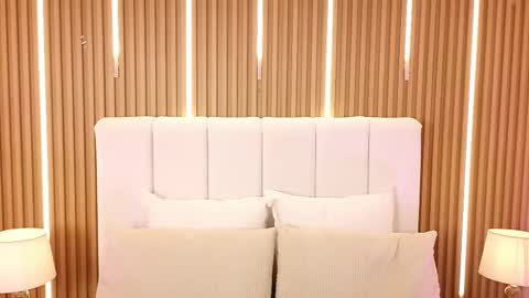 Dulcey online show from 02/22/26, 05:40