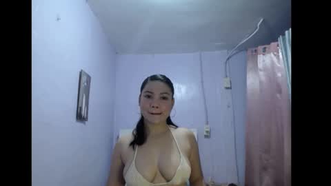 Snapshot of dulcibella chatting on 03/02/25, 12:54 BELLA online show from 03/02/25, 12:54