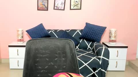 Snapshot of dumble_doree chatting on 05/20/26, 02:51 dumble_doree online show from 05/20/26, 02:51