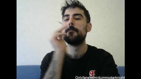 Snapshot of dummodarknight chatting on 09/26/25, 02:21 The Dark Knight online show from 09/26/25, 02:21