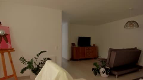 Snapshot of duna_du chatting on 12/15/25, 04:55 My birthday is tomorrow November 30 online show from 12/15/25, 04:55