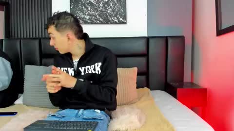 Thomas and Noah online show from 09/21/25, 12:29