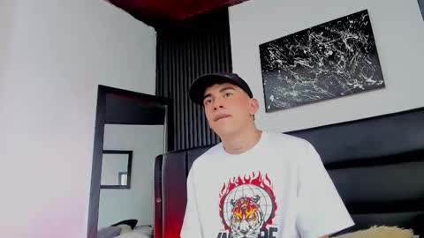 Thomas and Noah online show from 10/14/25, 07:36