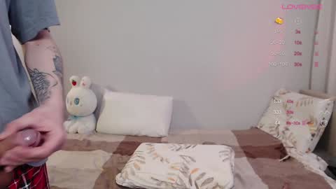 Snapshot of duomoon chatting on 01/11/25, 08:43 SashaAlex online show from 01/11/25, 08:43