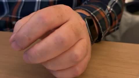 FloFrenchCurv288 online show from 11/17/25, 07:19