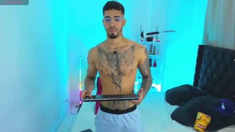 Duriel online show from 09/24/25, 04:32