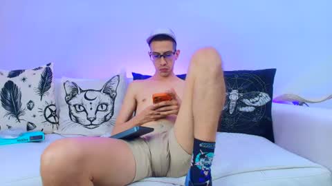 Dustin Dollin online show from 06/11/26, 06:28