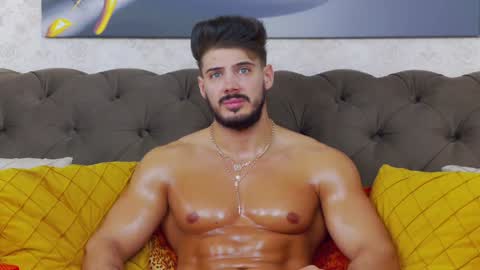 Dustin online show from 01/31/25, 06:13