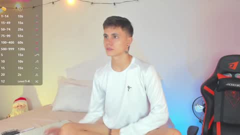 Snapshot of dustinlevine chatting on 12/04/24, 12:47 Dustin Levy online show from 12/04/24, 12:47