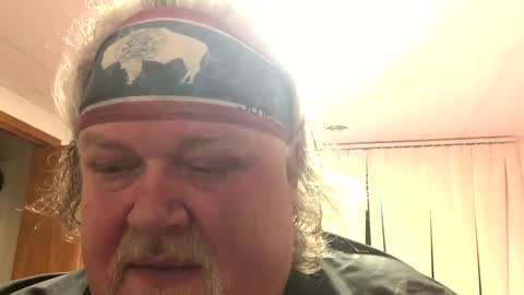 Snapshot of dustyballzer chatting on 12/07/24, 04:42 Dusty online show from 12/07/24, 04:42