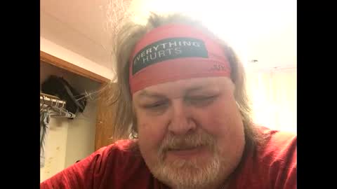 Snapshot of dustyballzer chatting on 12/25/24, 08:39 Dusty online show from 12/25/24, 08:39