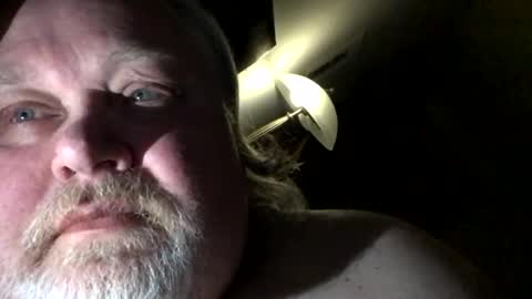 Snapshot of dustyballzer chatting on 12/26/24, 02:44 Dusty online show from 12/26/24, 02:44