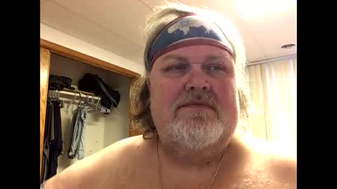 Snapshot of dustyballzer chatting on 12/27/24, 09:43 Dusty online show from 12/27/24, 09:43