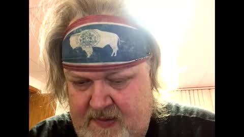 Snapshot of dustyballzer chatting on 01/01/25, 01:26 Dusty online show from 01/01/25, 01:26