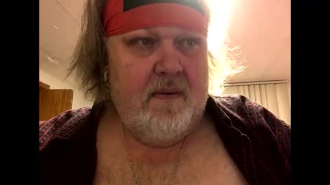 Snapshot of dustyballzer chatting on 01/03/25, 12:54 Dusty online show from 01/03/25, 12:54