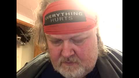 Snapshot of dustyballzer chatting on 01/09/25, 06:57 Dusty online show from 01/09/25, 06:57