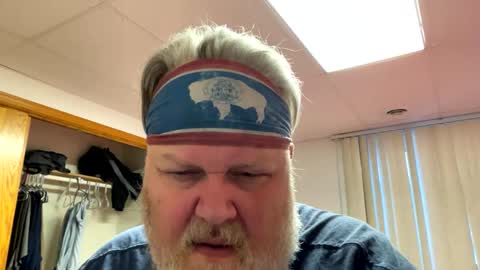 Snapshot of dustyballzer chatting on 02/10/25, 11:34 Dusty online show from 02/10/25, 11:34