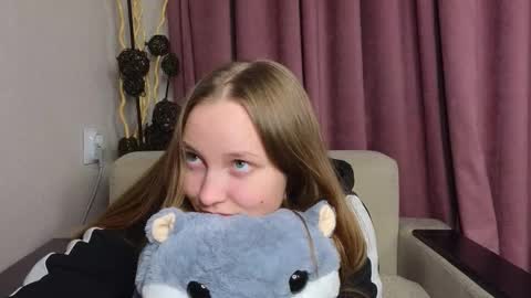 Jenny online show from 12/21/25, 07:10