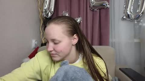 Jenny online show from 02/14/26, 07:43