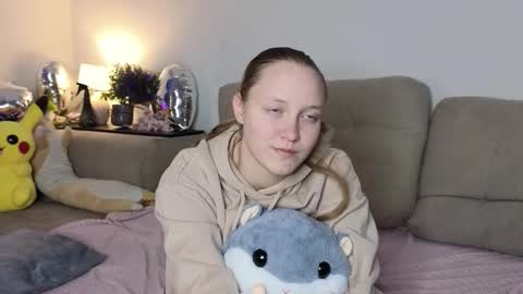 Jenny online show from 02/18/26, 08:05