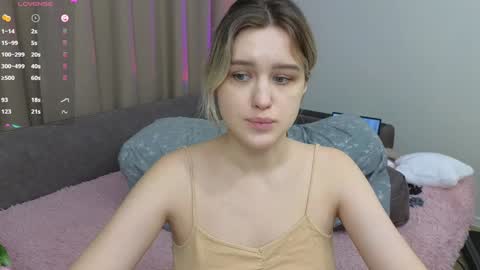 Dusya online show from 01/12/25, 02:09