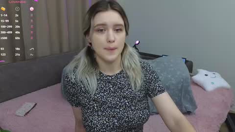 Dusya online show from 02/03/25, 02:34